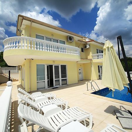 בלצ'יק Villa Sorento Italian Neoclassica מראה חיצוני תמונה